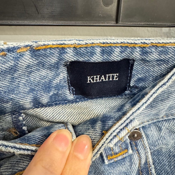 KHAITE Blue Straight Leg Jeans with Vintage Charm - Picture 4 of 7